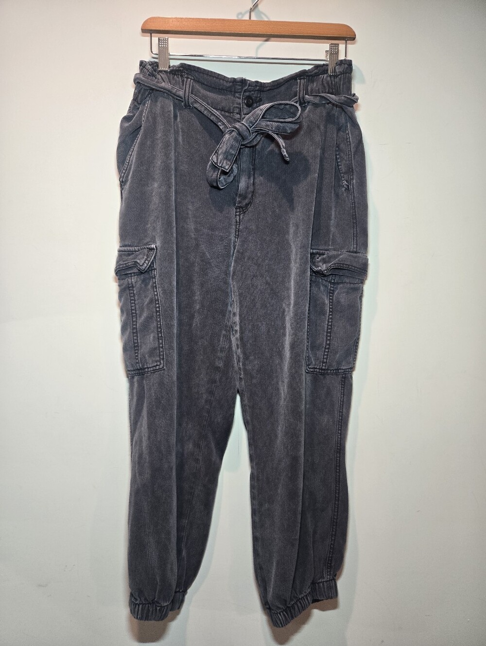 American Eagle Cargo Joggers 12 Short Gray Belted Women's Loungewear Casual